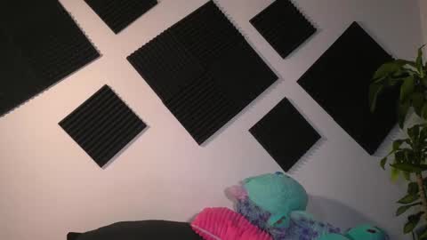 Amber online show from February 2026 01:09:01 AM