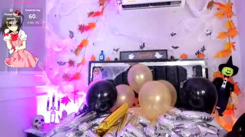 Snapshot of amber_18x chatting on October 2025 12:30:01 PM Cody amber online show from October 2025 12:30:01 PM