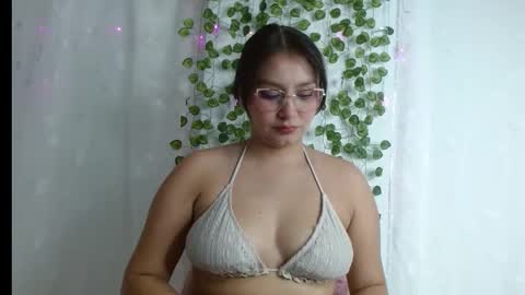 Amber  online show from March 2026 11:14:01 AM