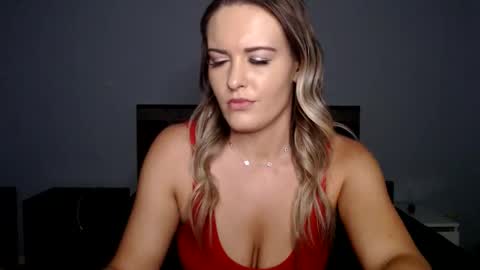 Amber online show from February 2026 03:27:02 PM