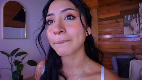 Snapshot of amber_curly chatting on May 2026 08:49:02 PM amber_curly online show from May 2026 08:49:02 PM