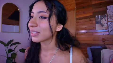 Snapshot of amber_curly chatting on May 2026 01:57:16 AM amber_curly online show from May 2026 01:57:16 AM