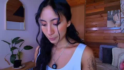 Snapshot of amber_curly chatting on June 2026 08:43:01 PM amber_curly online show from June 2026 08:43:01 PM