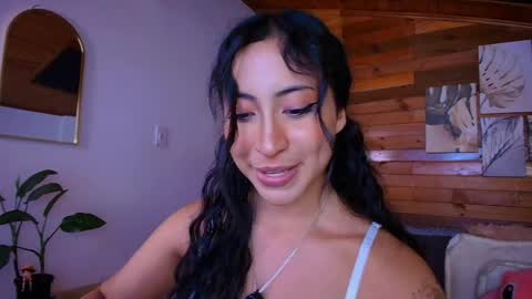 Snapshot of amber_curly chatting on June 2026 09:50:02 PM amber_curly online show from June 2026 09:50:02 PM