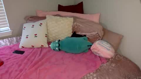 Snapshot of amberbunny1 chatting on February 2026 03:06:02 PM Amber 3 online show from February 2026 03:06:02 PM