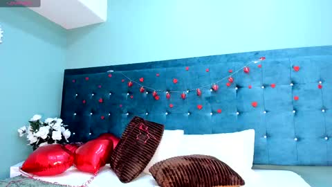 Snapshot of ambercollinns chatting on February 2025 11:39:02 AM Amber Collins online show from February 2025 11:39:02 AM