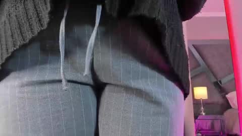 Amber  online show from March 2025 11:48:01 AM