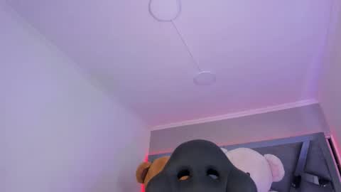 Amber  online show from September 2025 11:56:01 AM