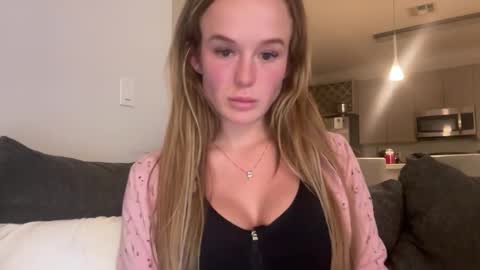 Amber online show from November 2025 05:24:01 AM