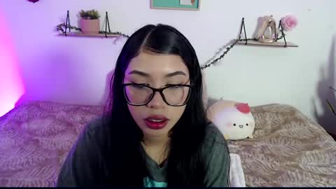 Amber Jeong online show from January 2025 11:49:02 PM