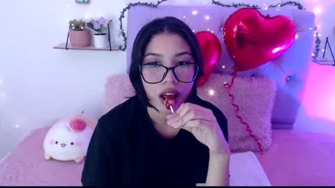 Amber Jeong online show from February 2025 09:38:02 PM