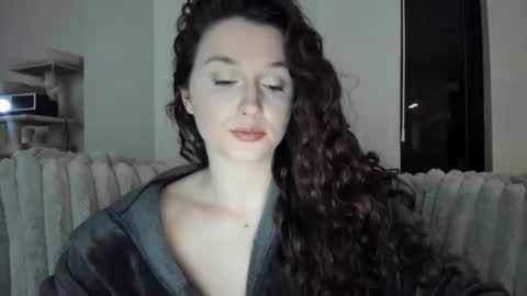 amberkinsley online show from January 2025 05:02:01 AM