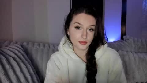 amberkinsley online show from February 2025 05:18:02 AM