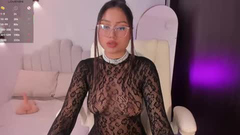 Amber  online show from April 2026 11:54:02 PM