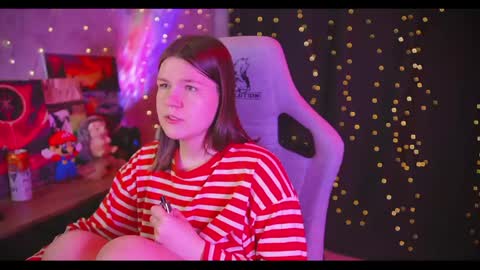 Snapshot of amberlyyy chatting on May 2026 08:55:01 AM my name is Sonya but you can call me your favorite girl 3 online show from May 2026 08:55:01 AM
