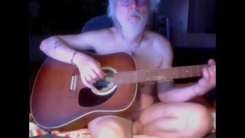 Snapshot of amberr11 chatting on March 2026 10:05:01 PM Amberr11 online show from March 2026 10:05:01 PM