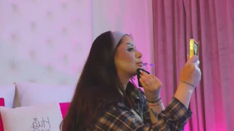 Amberseyes online show from March 2026 06:21:01 AM