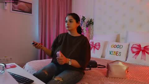 Snapshot of amberseyes chatting on May 2026 08:55:01 AM Amberseyes online show from May 2026 08:55:01 AM
