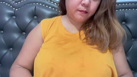 Snapshot of ambisyosa_moore chatting on May 2026 07:27:01 AM Marie online show from May 2026 07:27:01 AM
