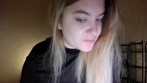 ambrosia__ online show from October 2025 03:48:02 AM
