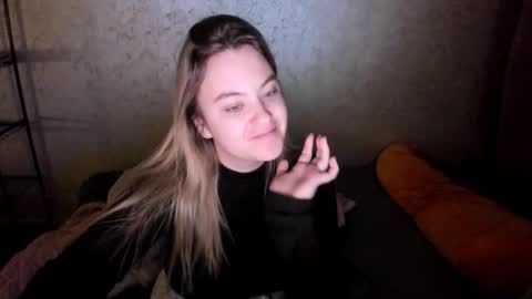 ambrosia__ online show from October 2025 11:27:01 PM