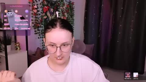 Snapshot of ame_core chatting on April 2026 09:32:02 PM Ame online show from April 2026 09:32:02 PM