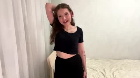 Mia online show from June 2026 05:04:02 PM
