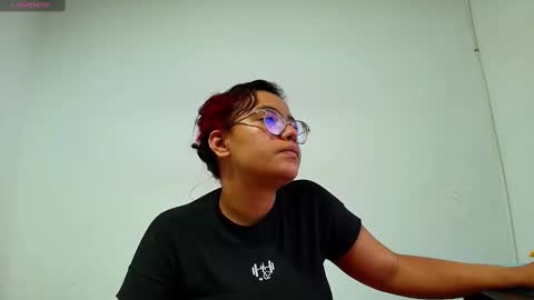 Amelia  Lucas online show from January 2025 04:02:01 AM