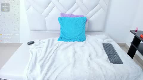 Amelia02  online show from July 2026 01:50:01 PM