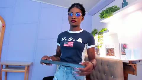 Snapshot of amelia_adms chatting on July 2026 12:11:01 PM Amelia Adams online show from July 2026 12:11:01 PM