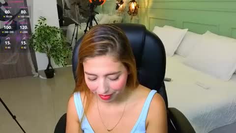 AMELIA online show from October 2025 07:58:01 PM