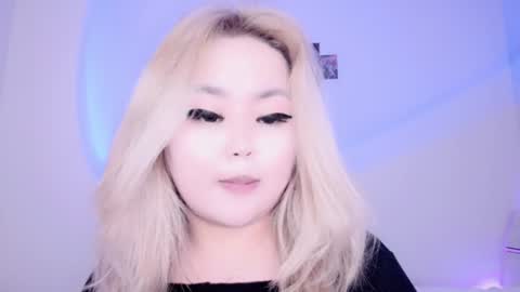 Amelia online show from December 2024 08:12:01 AM