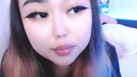 Snapshot of amelia_sunlight chatting on June 2026 05:17:02 PM Amelia online show from June 2026 05:17:02 PM