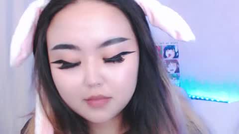 Snapshot of amelia_sunlight chatting on June 2026 05:43:02 PM Amelia online show from June 2026 05:43:02 PM