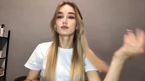 Catherine online show from September 2025 11:59:01 AM