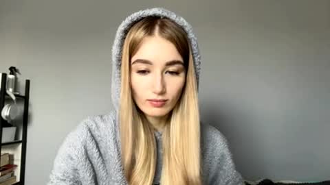 Catherine online show from October 2025 08:22:02 AM