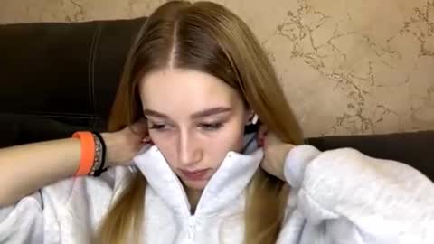 Catherine online show from November 2025 09:32:01 AM