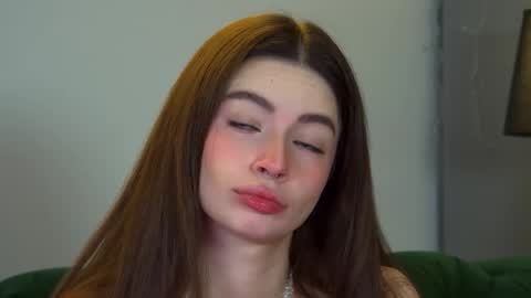 Amelia online show from March 2026 06:47:02 PM