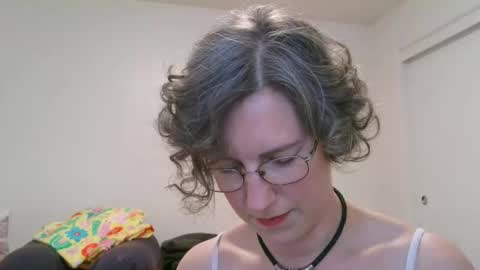 Ameliaishka online show from March 2026 05:27:01 PM