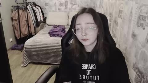 Snapshot of ameliakamishiro chatting on December 2024 02:33:02 PM Amelia online show from December 2024 02:33:02 PM