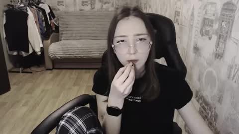 Snapshot of ameliakamishiro chatting on January 2025 05:02:01 PM Amelia online show from January 2025 05:02:01 PM