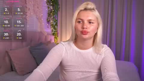 Snapshot of ameliawells chatting on July 2026 05:44:01 AM Amelia online show from July 2026 05:44:01 AM