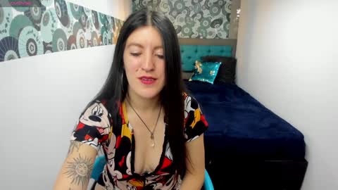 A M E L I E online show from January 2025 12:30:01 PM