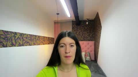 A M E L I E online show from March 2025 06:00:01 PM