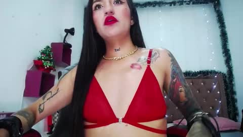 AMELIEROUS .. see you tomorrow  kisses online show from December 2024 09:39:02 PM