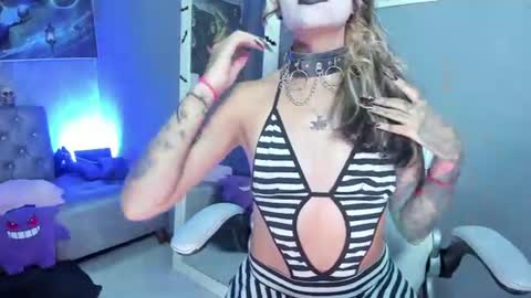 Snapshot of amelierouss chatting on July 2026 04:59:01 AM AMELIEROUS .. see you tomorrow kisses online show from July 2026 04:59:01 AM
