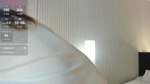 Snapshot of ameliia_castro chatting on July 2026 03:44:01 AM Ameliia castro online show from July 2026 03:44:01 AM
