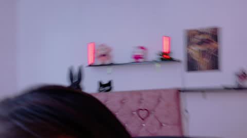 ameliieeks online show from April 2026 07:33:02 PM