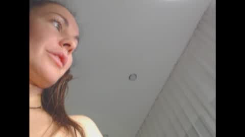 amelinamersi online show from October 2025 03:45:02 PM