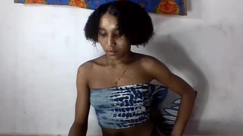Snapshot of amelisy20005 chatting on April 2026 08:14:02 PM amelisy20005 online show from April 2026 08:14:02 PM